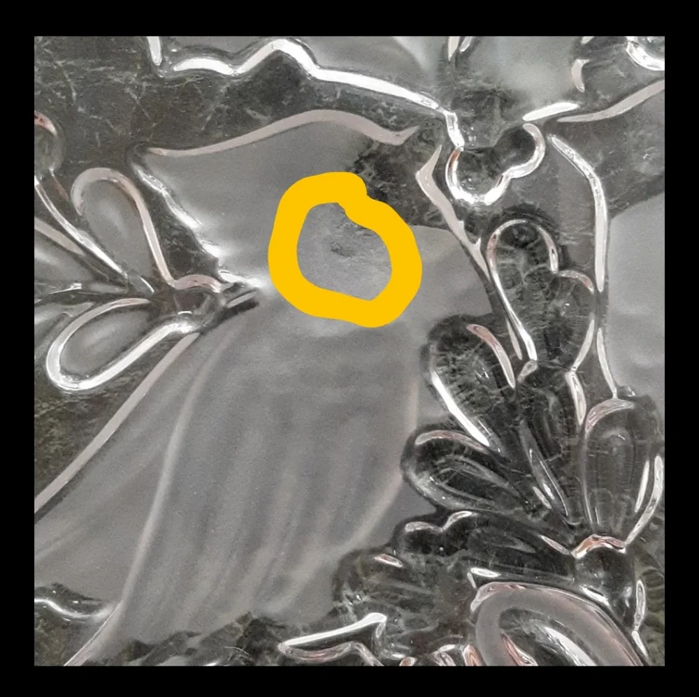 Gorham Crystal Bowl- Beautiful! Christmas Cardinals 8" Square 🕊🌲 - Picture 4 of 10